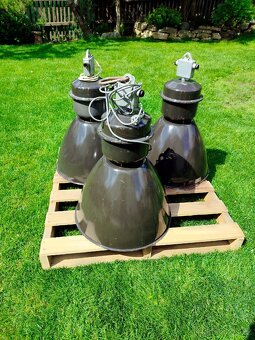 Prodám 3 ks, industriálních lamp typ 25 250 - 5