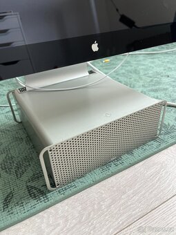 Apple Cinema Thunderbolt Display 27" - 5