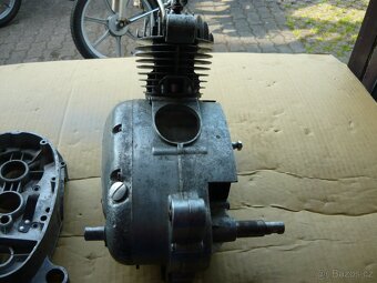 Stadion S 11 - motor. - 5