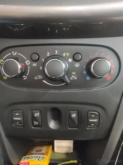 Dacia Sandero Stepway 0.9 66 kW - 5
