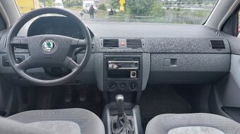 Škoda Fabia - 5