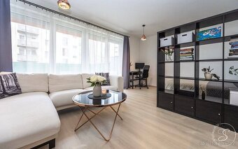 Pronájem bytu 1+kk • 76 m² - 5