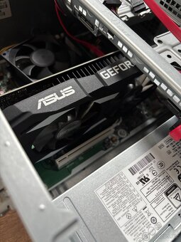 HP i5-7500/16gb/GTX-1650/240gb SSD - 5