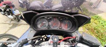 Yamaha XJ900 Diversion (nepojízdná) - 5