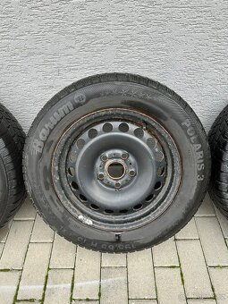 Plechové disky + zimní pneu Barum 195/65/15 - 5