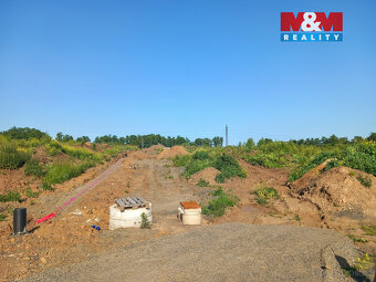 Prodej pozemku k bydlení v Ostrově,1352 m2, Kfely - 5