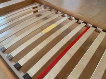 Dřevěná postel z přírodní borovice - barva olše 90x200 A - 5