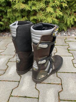 Motoboty zn. Diadora - 5