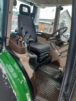 Predám traktor JOHN DEERE 5820 - 5
