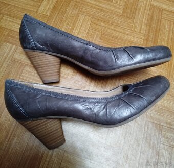 Nové šedé kožené lodičky, velikost 42 - 5