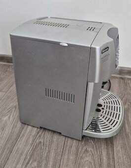 Kávovar De’Longhi Magnifica ESAM 4500 - 5