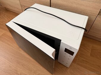 Mikrovlnná trouba LG - 5