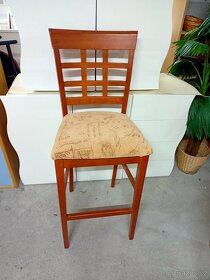 Prodám 2 x hezké velké barové židle z masivu - 5