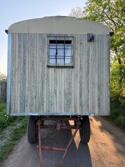 Maringotka 8m x 2,4m tovární výroby - 5