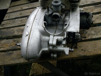 Jawa 354 pojizdný - 5