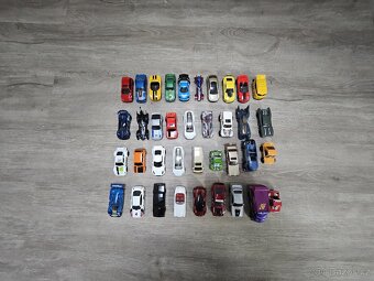 Originální autíčka hotwheels - 5