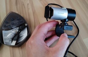 HD kamera Lifecam Studio Microsoft, 3x sluchátka - 5