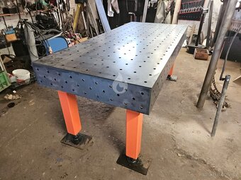 3D Svařovací stůl 2000x900x180mm, síla 10mm, systém 16 - 5