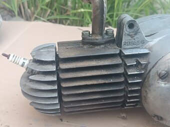 Motor Jawa 50/550 50/555 pařez - 5