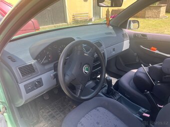 Škoda Fabia pistácie - 5