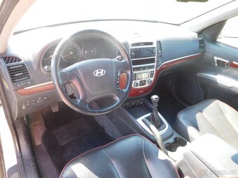 Hyundai Santa Fe 2.2CRDi Style 4WD, 114 kW, 4X4 - 5