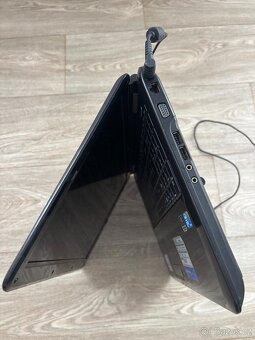 Prodám funkční vylepšený herní notebook ASUS - 5