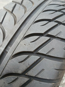 Pneu Pirelli Rosso, Uniroyal Rally, Michelin Classic - 5