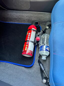 Subaru Impreza GT - 5