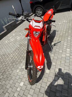 Motocykl Beta - 5