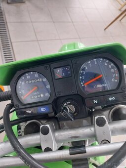Kawasaki KMX 125R - 5