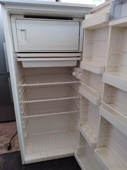 Nerezová lednice Gorenje - 5