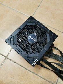 PSU PC Zdroj Gigabyte P750GM 750W - 5