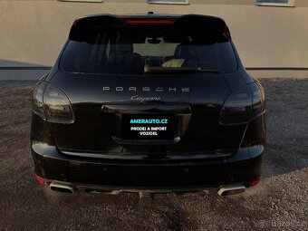 PORSCHE CAYENNE rok 2011 - 5