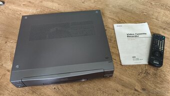 Videorekordér HI8 SONY ev-c2000e, příslušenství,čti popis - 5