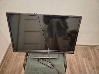 věci z chaty SVĚTLA, TV, VĚTRACÍ MŘÍŽKA BÍLÁ, HEVER PANENKA - 5