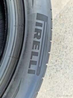 235/50/19 letní pneu Pirelli P-Zero - 5