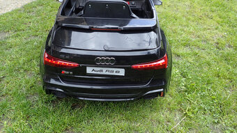 Dětské elektrické auto Audi RS6 černé - 5