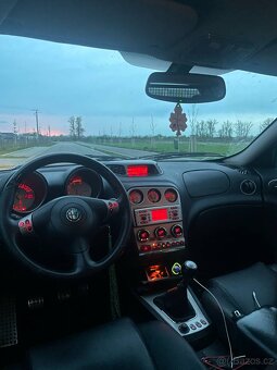Alfa Romeo 156 Crosswagon 4x4 - 5
