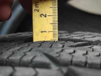 Pneu 215/70 R15 C - 5