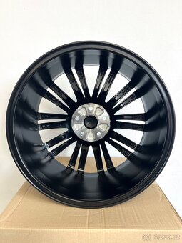 Originální alu kola Canopus ⚫️, Škoda Superb 3, 5x112 r19 - 5