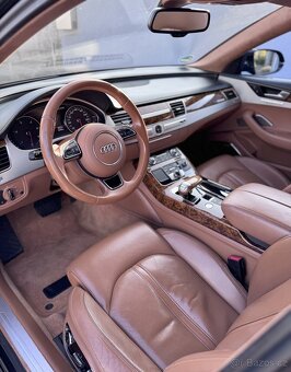 Audi A8, V8 4.2 / krásný stav - 5