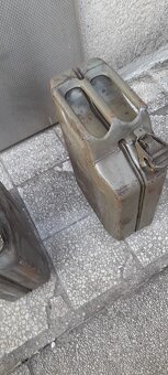 200L sud,2ks kanystr 20 litrů, plechové - 5