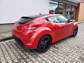 RARITKA Hyundai Veloster 1.6...71050km - 5