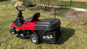 Zahradní traktor VeGA V12577 HYDRO - 5