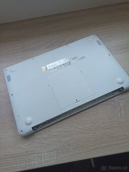 Asus R517N na náhradní díly - 5