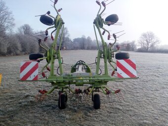Obraceč sena a píce CLAAS VOLTO 640 - 5