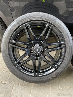 Kola AMG Mercedes V class w447 originál 245/45/19 - 5
