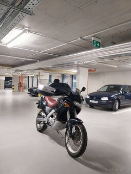Aprilia Pegaso 650 Cube jako nová - 5