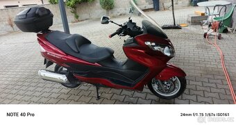 Suzuki Burgman 400 - 5