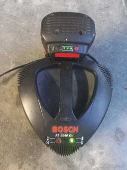 BOSCH Baterie 36V a NABÍJEČKA - 5
